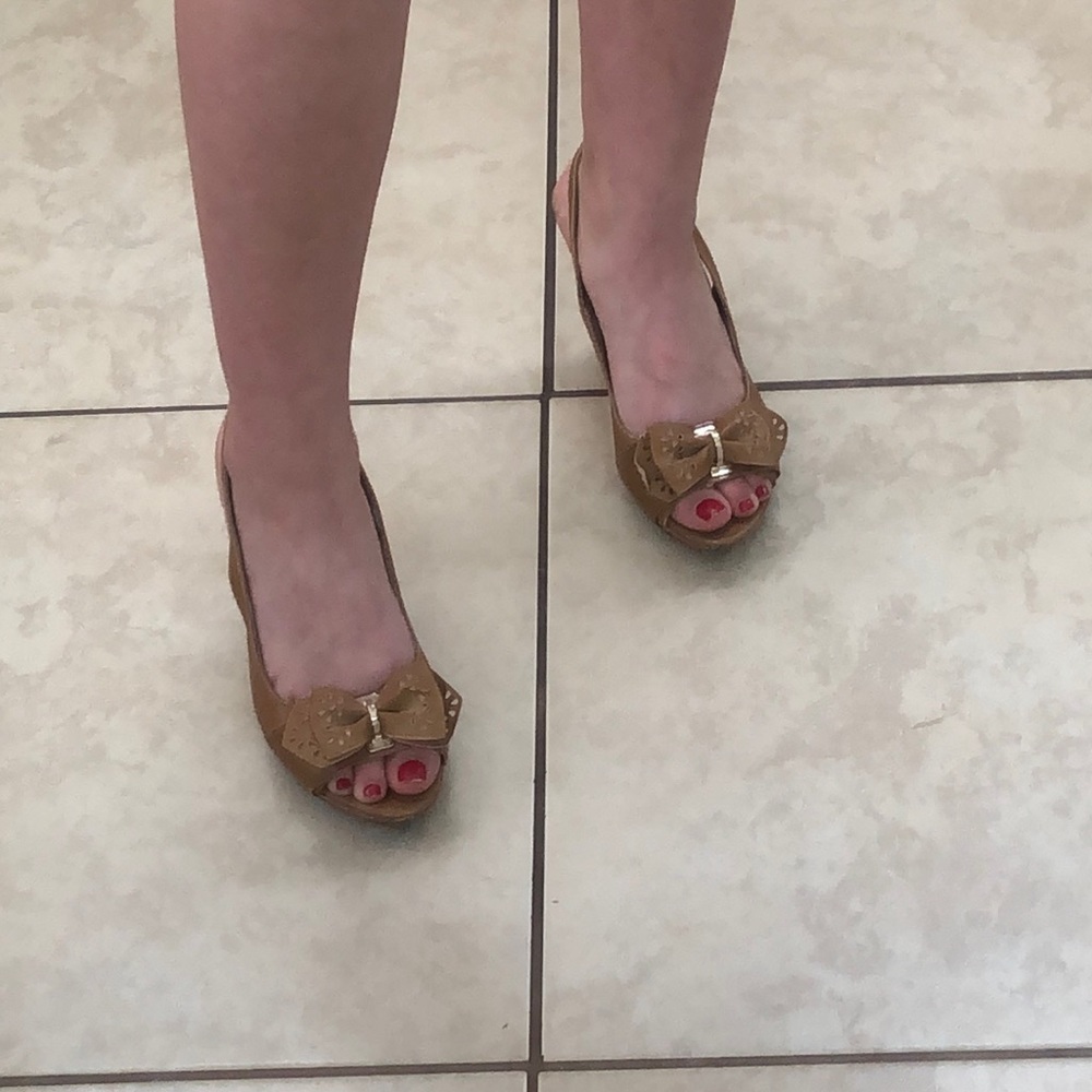 Guess heels